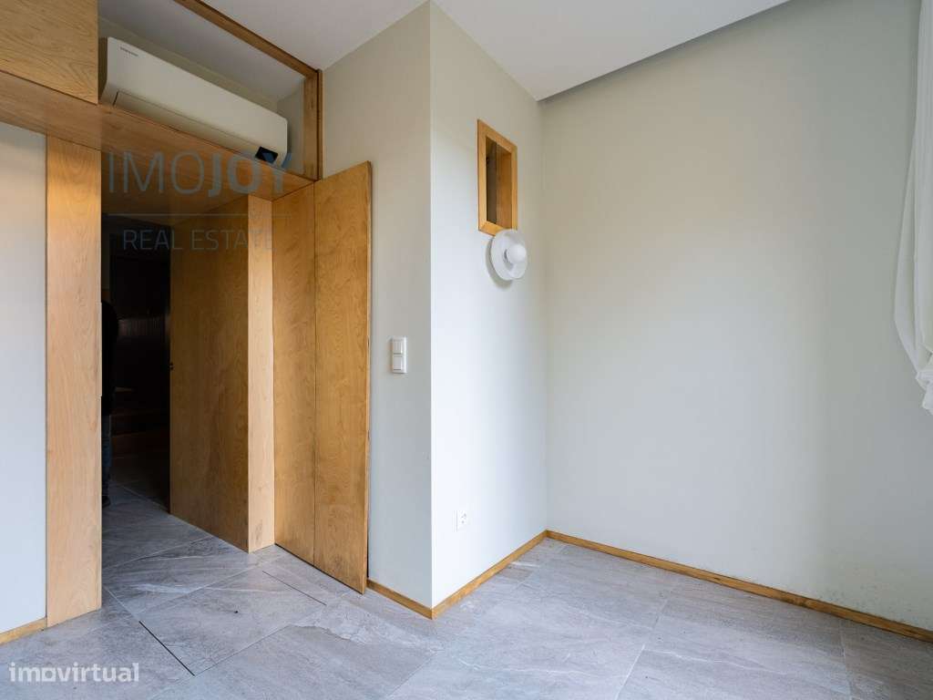Apartamento T1 para Venda na Rua Miguel Bombarda no Porto-5