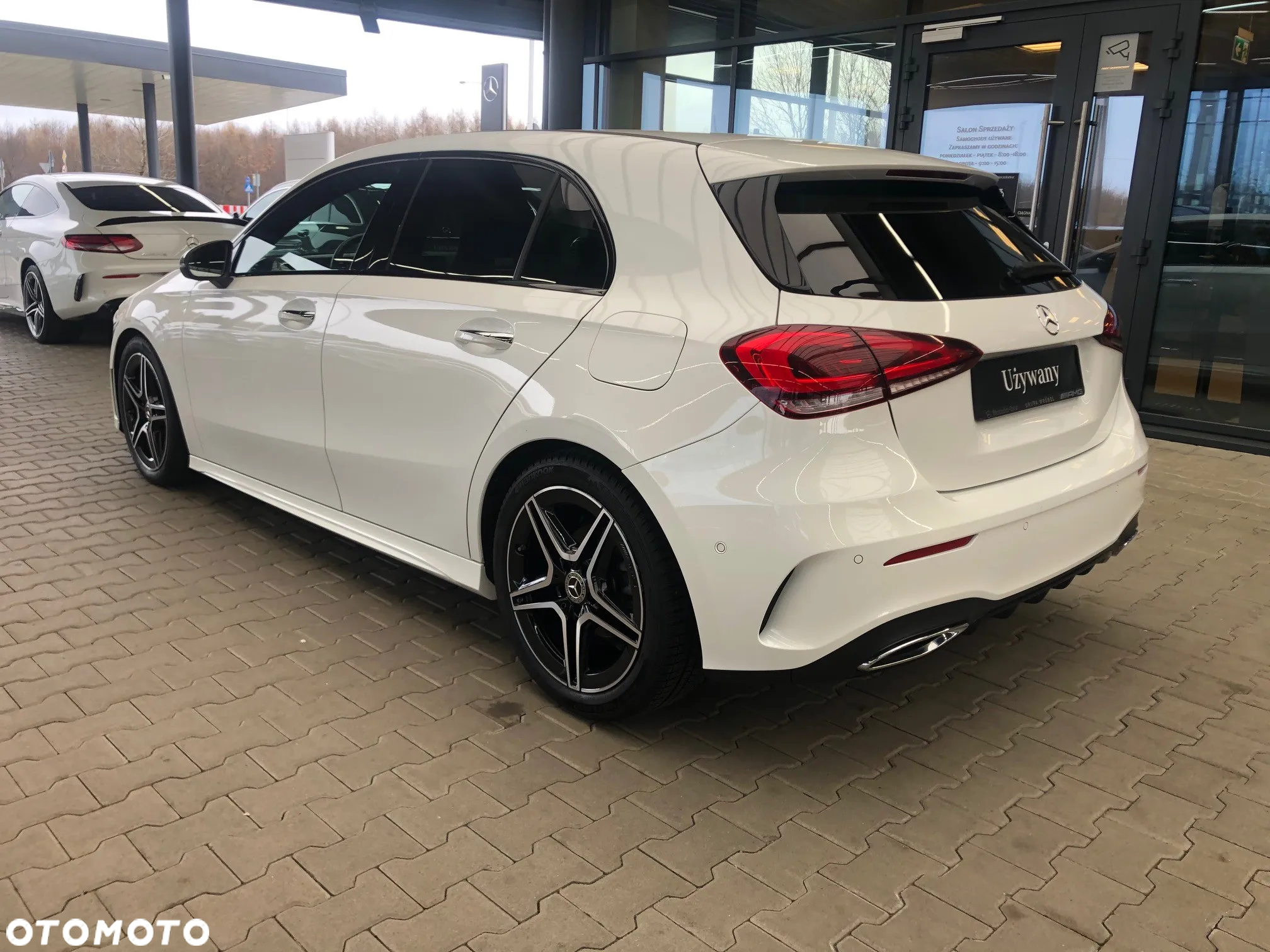 Mercedes-Benz Klasa A 200 d AMG Line 8G-DCT - 4