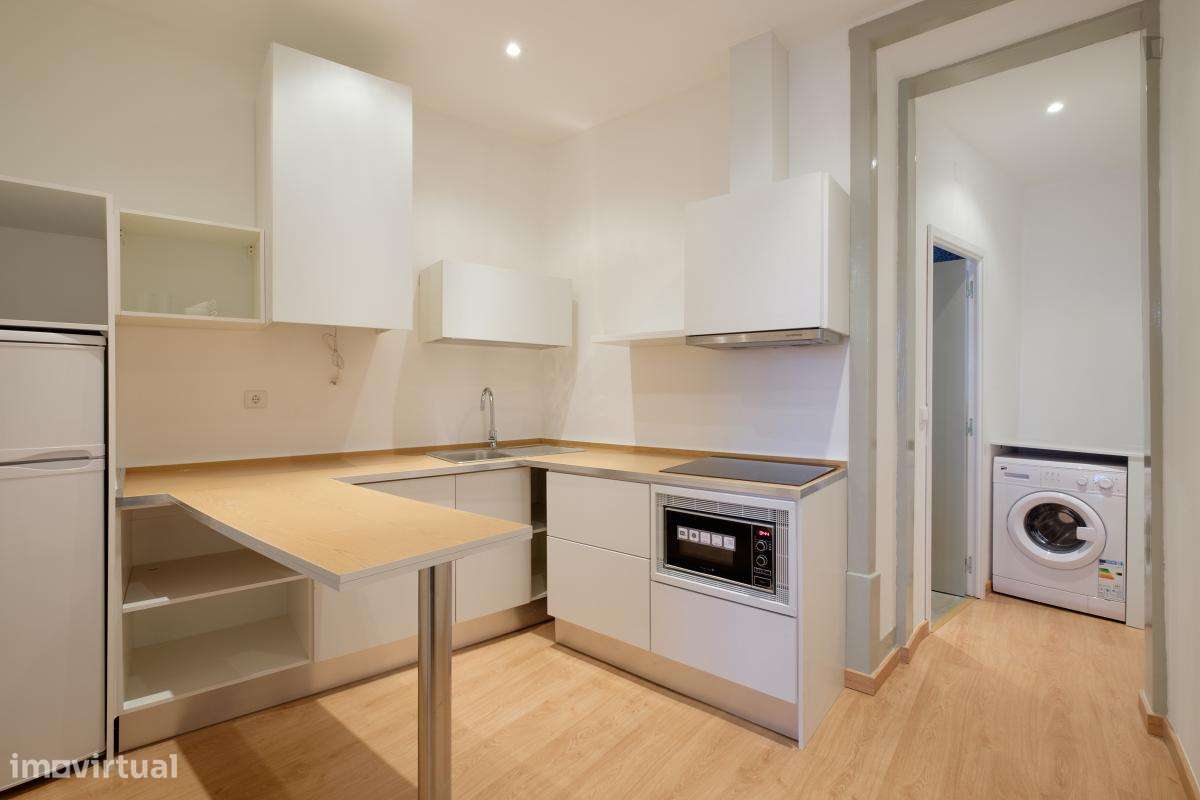 Quarto - localizado em Baixa Coimbra - Grande imagem: 4/9