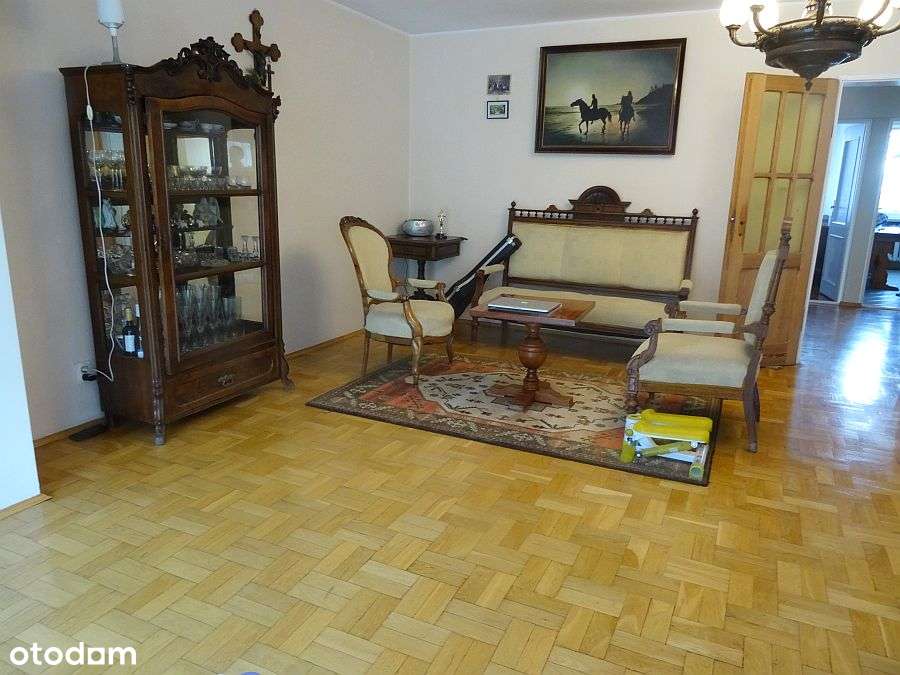 Wrocław , 297m2 , 5 pokoi , 2 łazi. , GARAŻ , OGRÓD-2