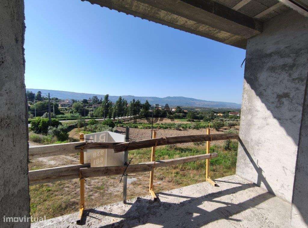 Moradia T3 Isolada em construção - Grande imagem: 2/24