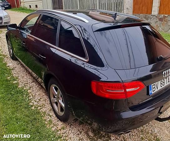 Audi A4 Avant 2.0 TDI DPF multitronic Attraction - 2