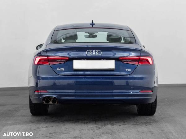 Audi A5 Sportback 2.0 TDI S tronic - 5