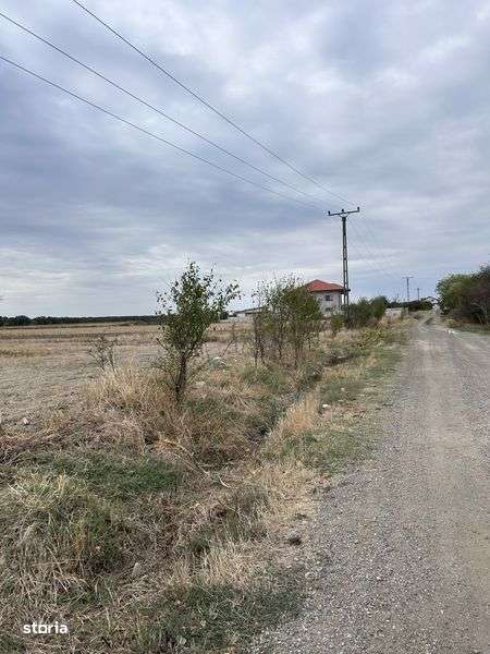 Teren intravilan de vanzare - Carligei Bucovat - Imagine principală: 4/5