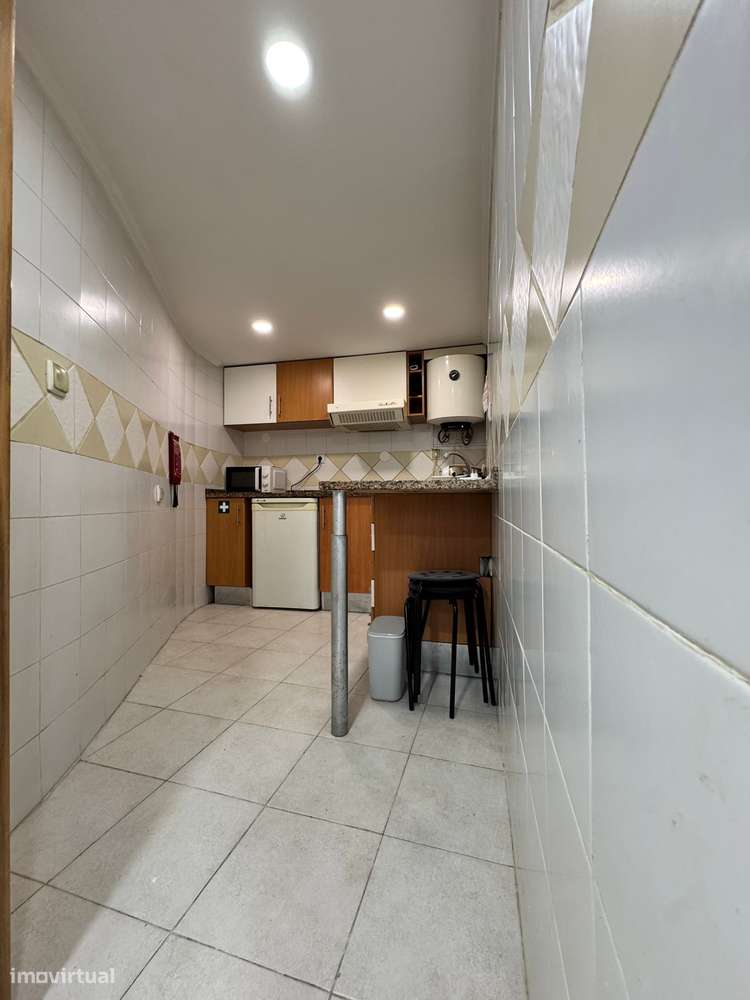 Apartamento T1 - Oportunidade Única no Coração Histórico de Lisboa , e - Grande imagem: 5/13