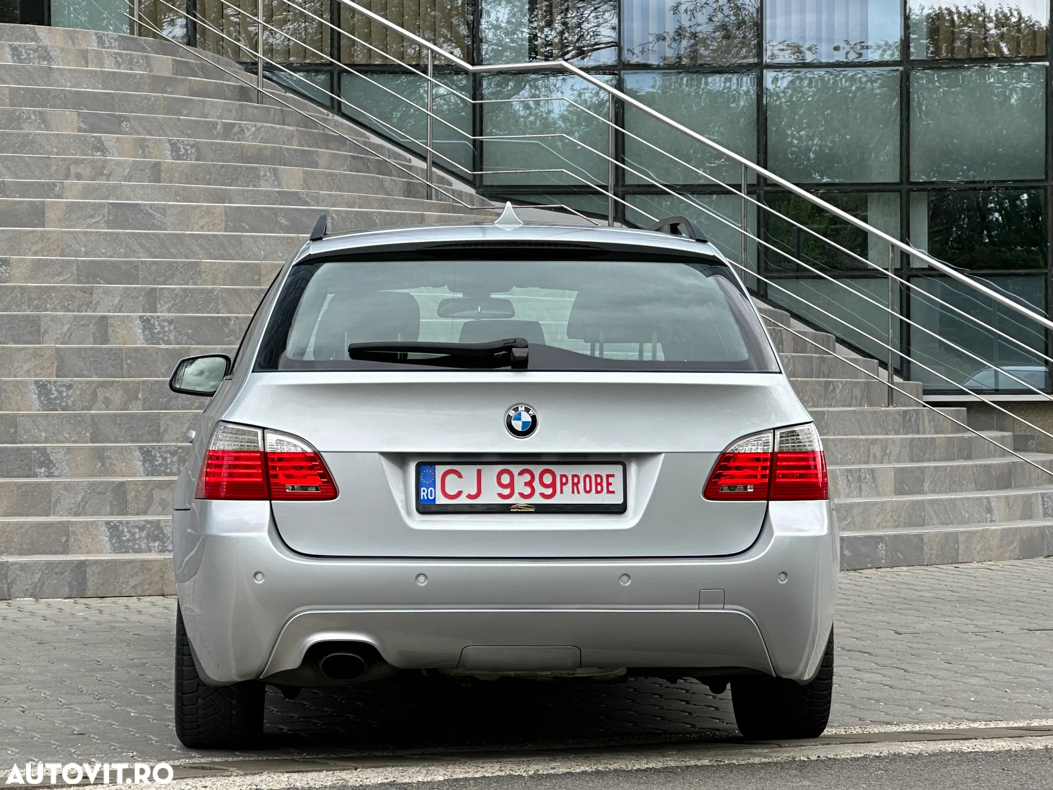 BMW Seria 5 520i Touring Aut. Edition Sport - 38