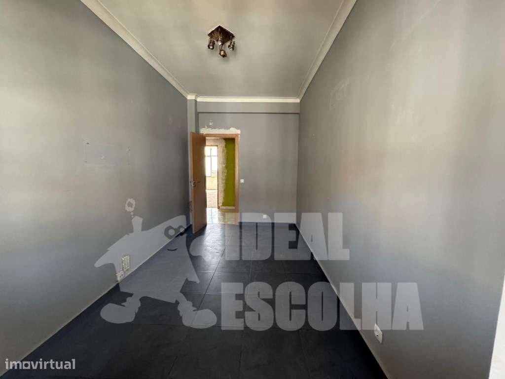 T3+1 ARRENTELA A PRECISAR DE OBRAS-22