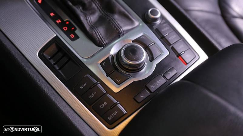 Audi Q7 3.0 TDi Tiptronic - 15