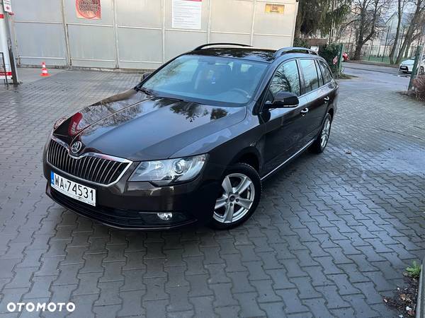 Skoda Superb 1.6 TDI Active - 1