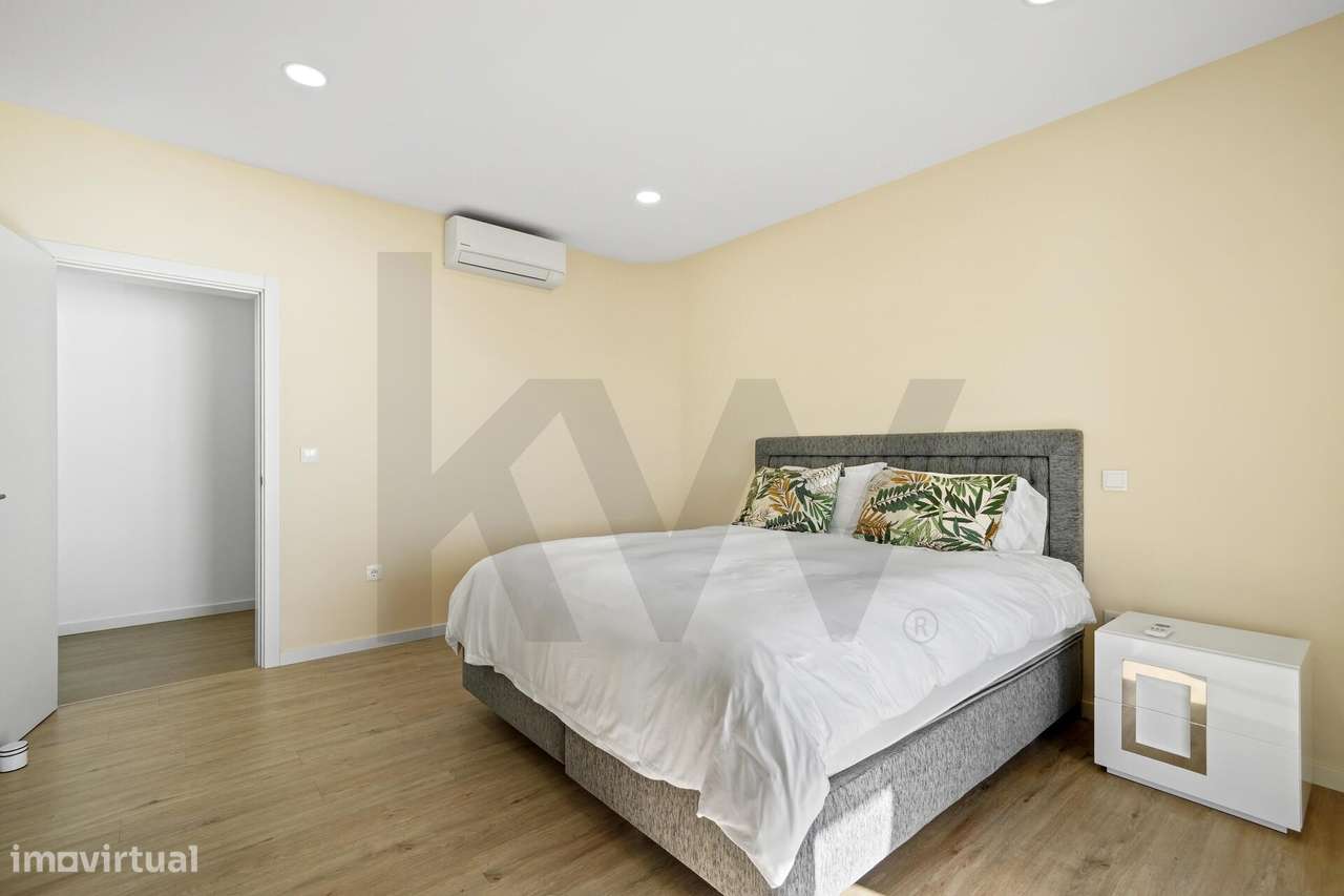 Moradia T4 com piscina e vista oceano, São Gonçalo, Funchal-49