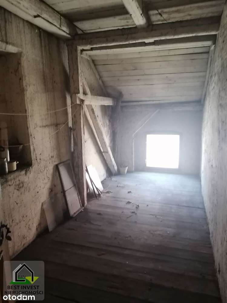Dwupoziomowe mieszkanie do remontu w Jaworze-idealne pod inwestycję-6