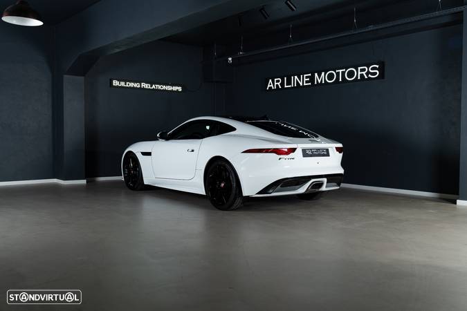 Jaguar F-Type 2.0 i4 R-Dynamic Black - 10