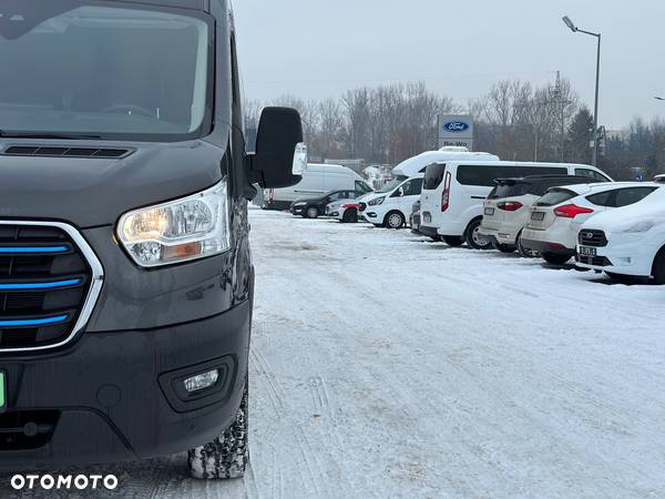 Ford E-Transit - 13