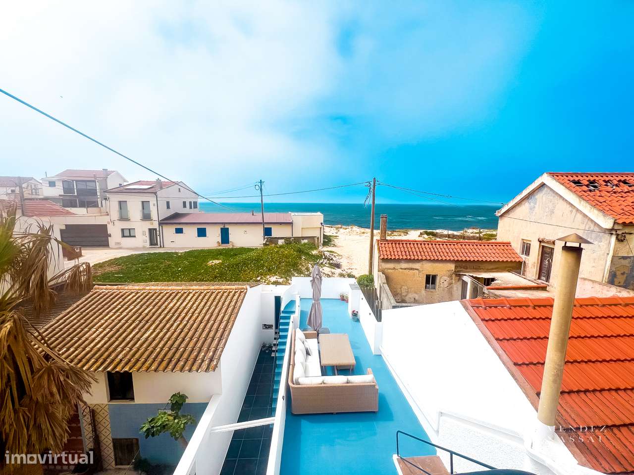 Moradia - Primeira linha de mar-17