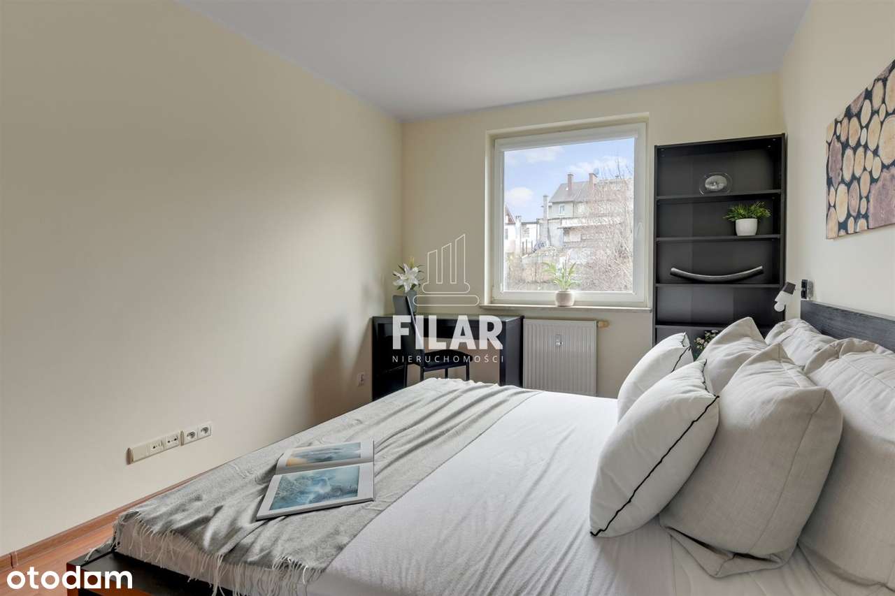 Os. Dolina Cisów, cisza i spokój, balkon, hala-9