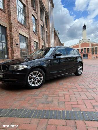 BMW Seria 1 118d - 5