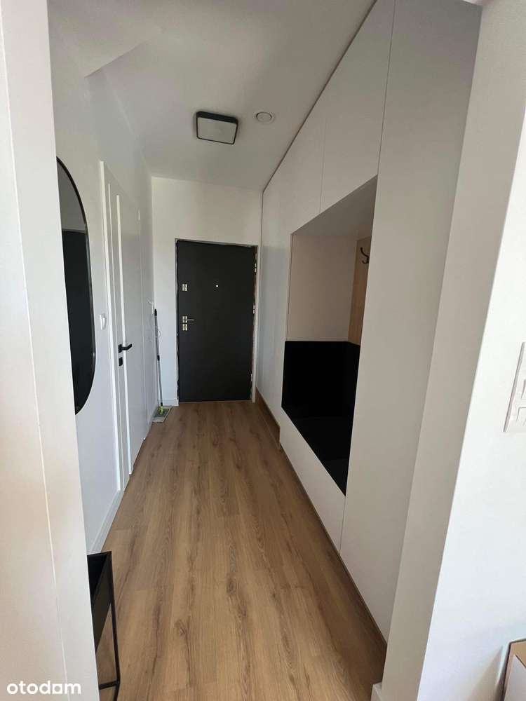 Nowoczesny dom w cichej okolicy, wysoki standard, do zamieszkania - Pełny obrazek: 4/13