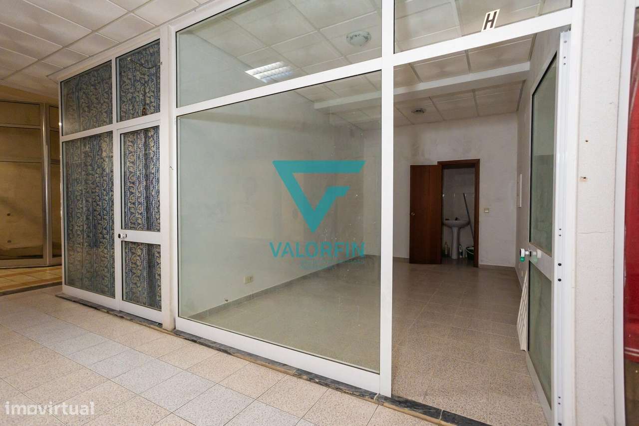 Loja para Arrendamento | Fátima - Ourém - Grande imagem: 2/4