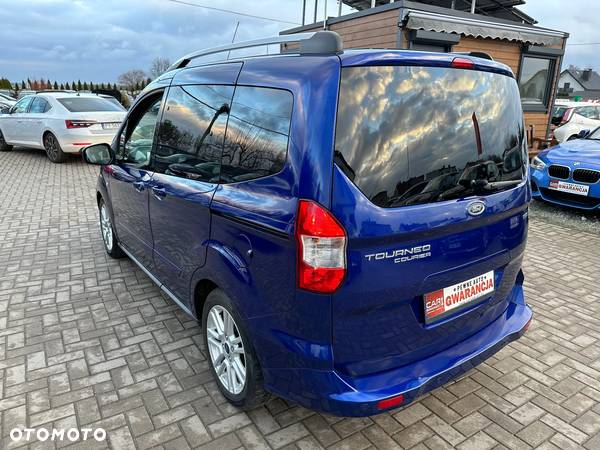 Ford Tourneo Courier - 4