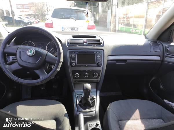 Skoda Octavia 1.4 MPI - 5