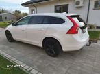 Volvo V60 T4 R-Design Summum - 5