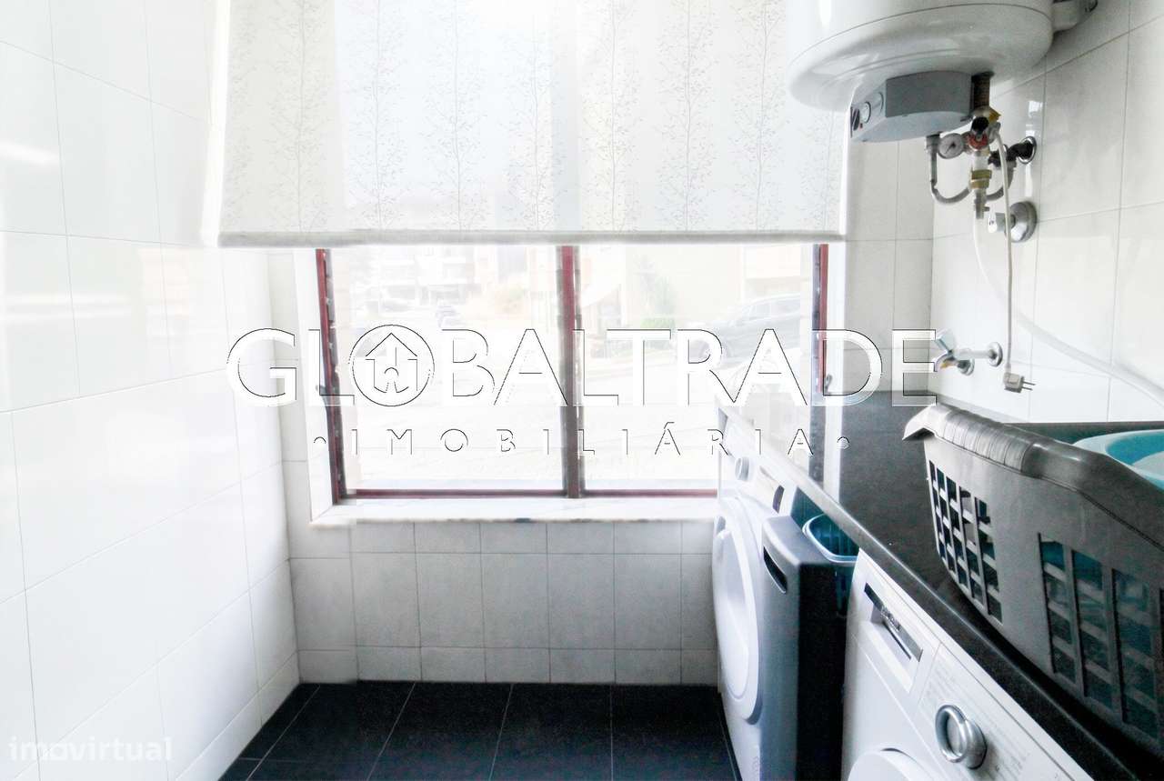 Apartamento T2 Renovado em Valbom-24