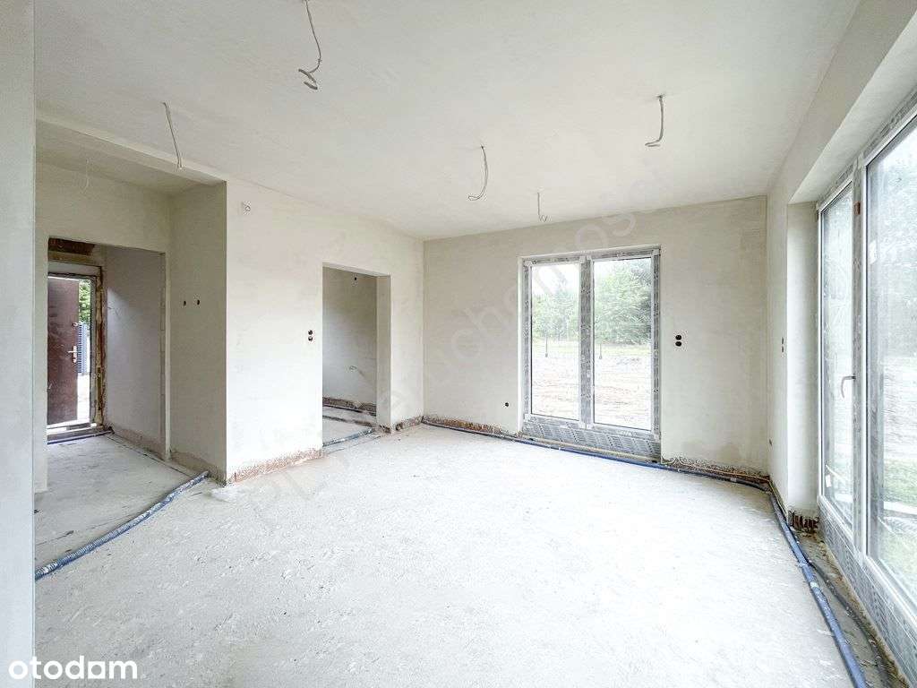 Zaledwie 1 km od szkoły w Adamowiźnie !-11