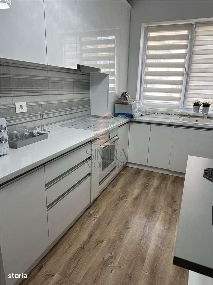 Apartament de inchiriat 2 camere decomandate Prima Bolcas - Imagine principală: 2/12