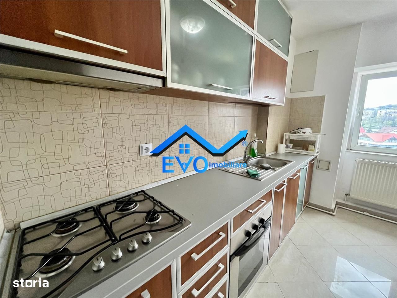 Apartament cu 2 Camere Decomandat, Zona Garii, De Inchiriat