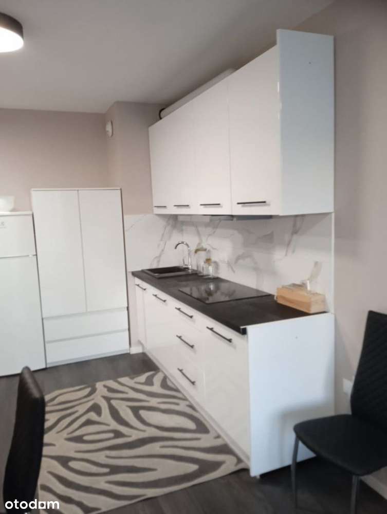 | Nowy Budynek | Winda | Balkon | Lokalizacja |-3