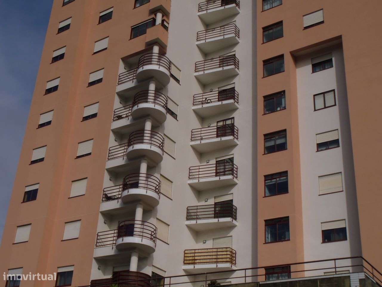 Apartamento T2 c/Lug de garagem - Gondomar, DºBrasas-1