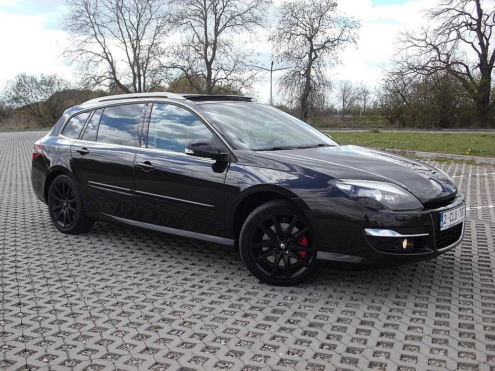 Renault Laguna III dCi 180 FAP GT 2011