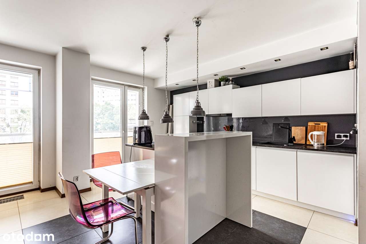 Atrakcyjne 4-pokojowe  w doskonałej lokalizacji przy metrze Młociny-1