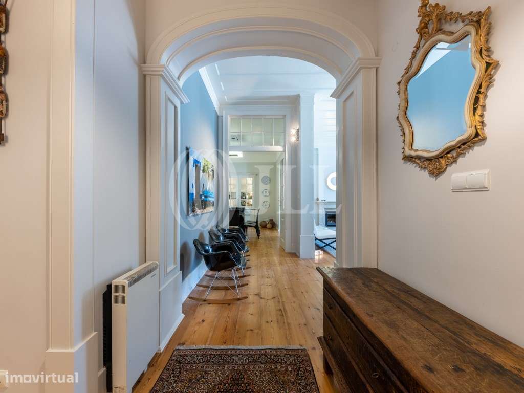 Apartamento T4 com garagem, no Chiado, em Lisboa-12