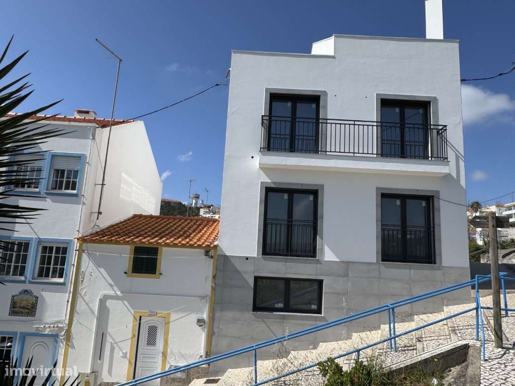 Excelente apartamento na zona Histórica da Nazaré. - Grande imagem: 2/32