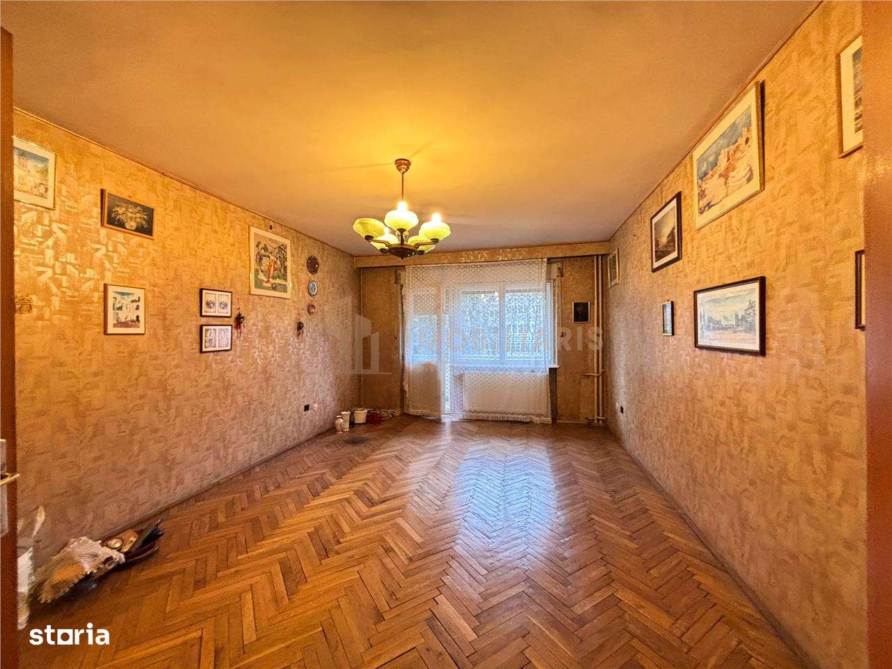 Apartament 3 camere  zona Casa de Cultura-5