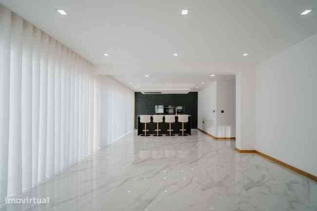 Fantástica moradia Bi-Familiar em Abação - Grande imagem: 5/39