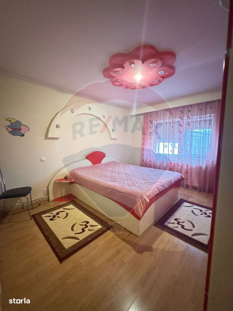 3 decomandate spatios, liber, central, Infratirii, Mc Donalds-16