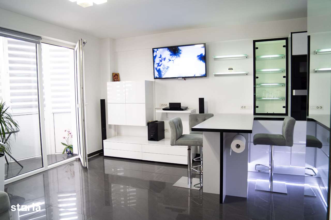 De Inchiriat Apartament 2 camere decomandat Obcini - Imagine principală: 2/16