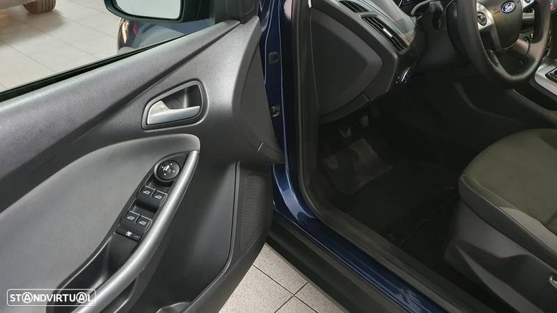 Ford Focus 1.6 TDCi Titanium - 25