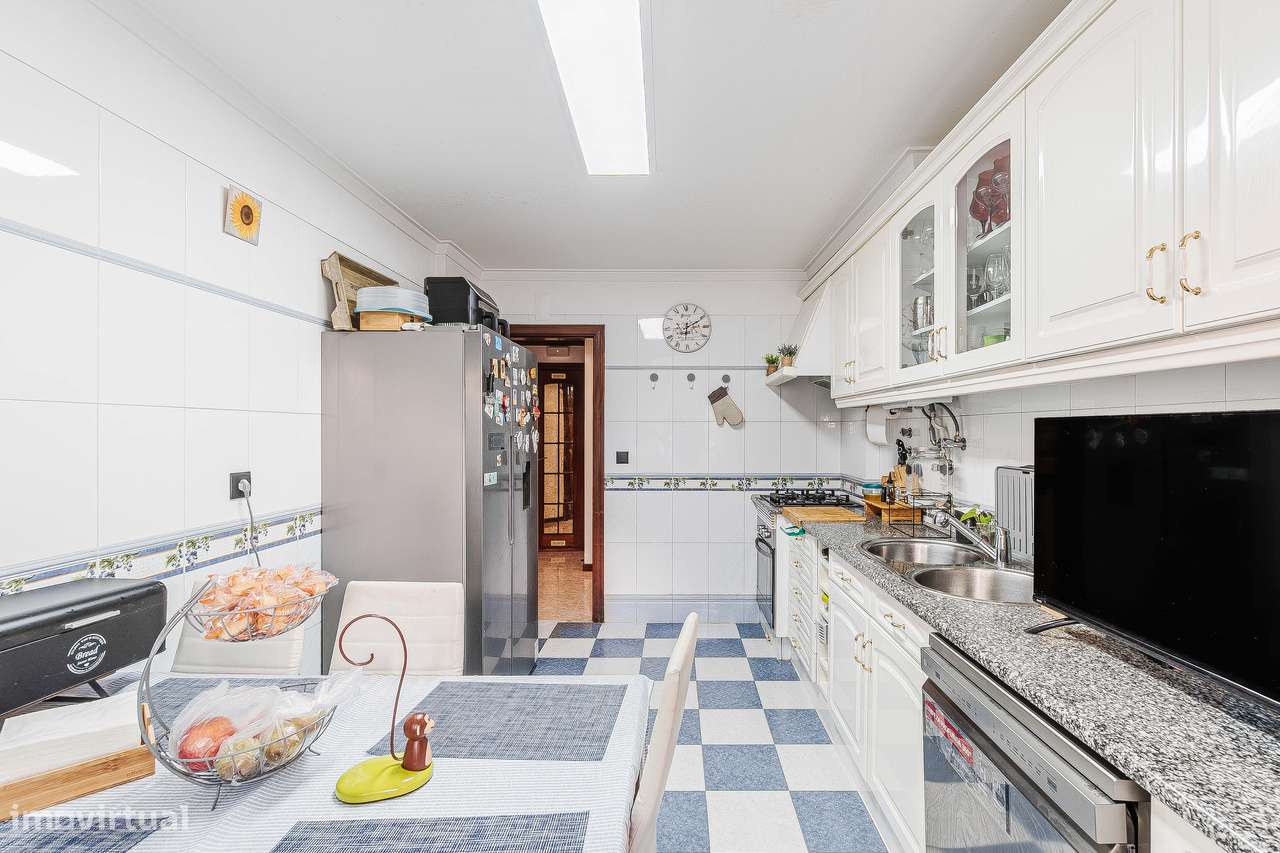 T2 com 122m no Cacém - Grande imagem: 2/23