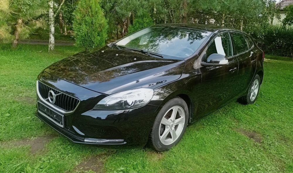 Volvo V40 II (2012-) D2 Drive-E Base 2017
