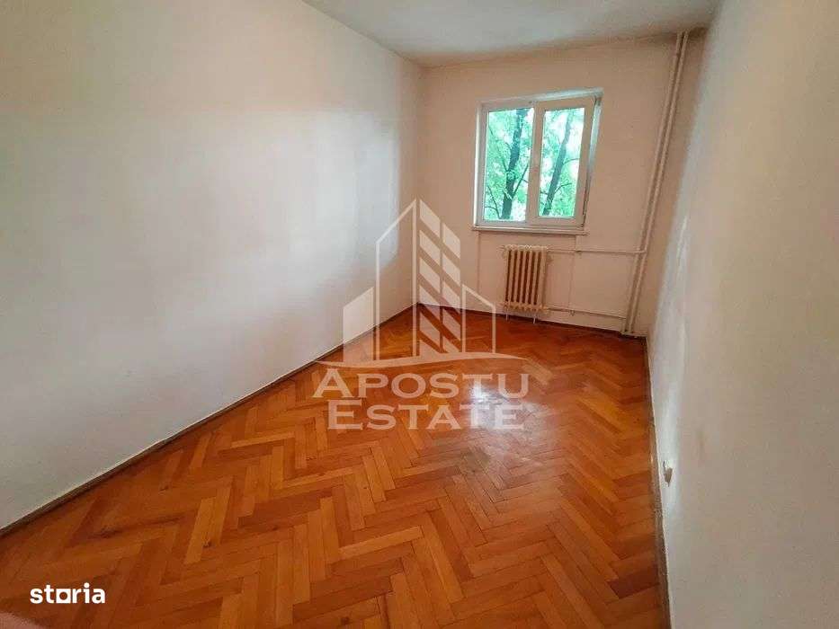 Apartament cu 2 camere, semidecomandat, etajul 2, zona Sagului - Imagine principală: 3/7