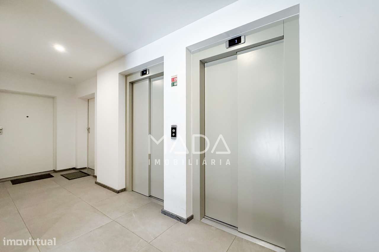 SEMI-NOVO Apartamento T3 perto do Estádio do Braga em Real, Braga-21