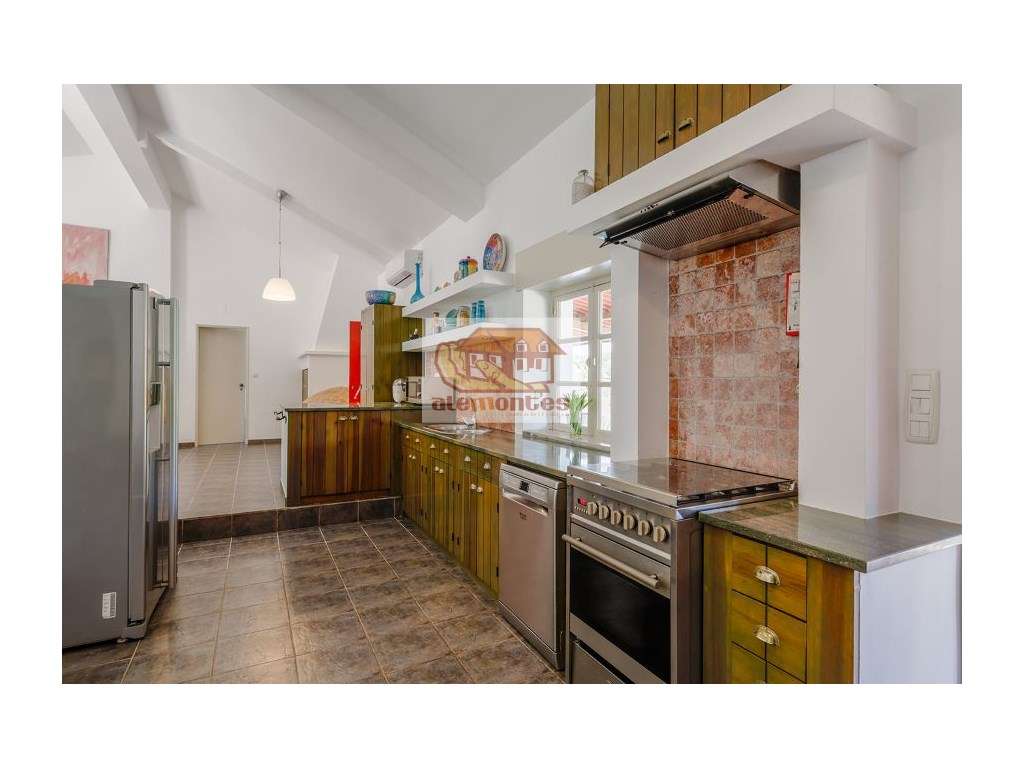 Monte Alentejano com 3 casas na Serra de Grândola! - Grande imagem: 5/23