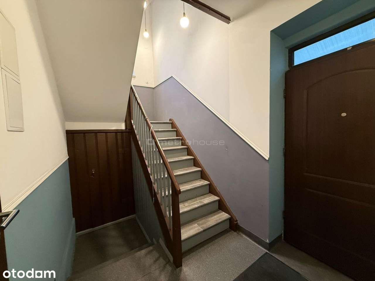 Budynek usługowo  mieszkalny ul: Broniewskiego 6-11