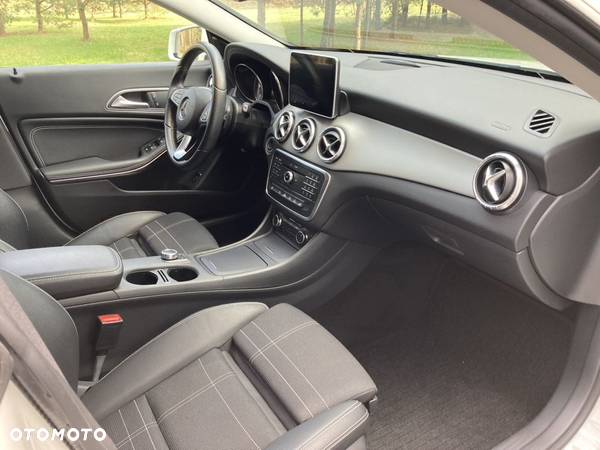 Mercedes-Benz CLA 200 (CDI) d 4-Matic - 5