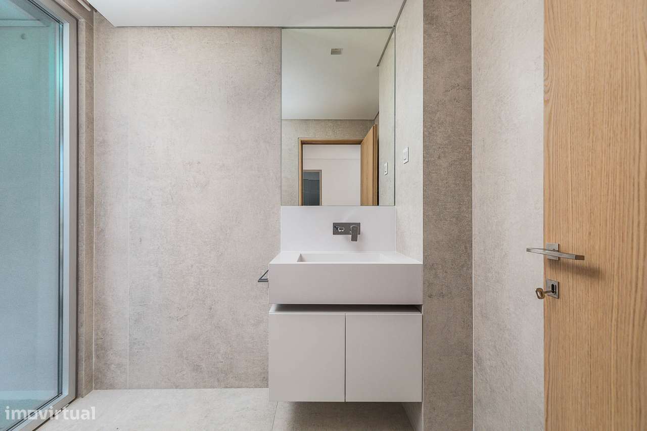 Moradia independente à venda na Rua Coronel Garcez de Lencastre, 404-13