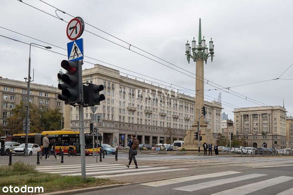 Mieszkanie z potencjałem w samym Centrum-18