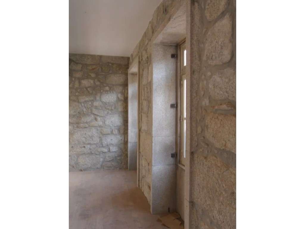 PRÉDIO PARA REABILITAÇÃO CENTRO PORTO 7 A 10 FRAÇÕES - Grande imagem: 5/20